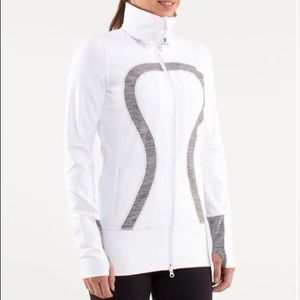 Lululemon in stride jacket